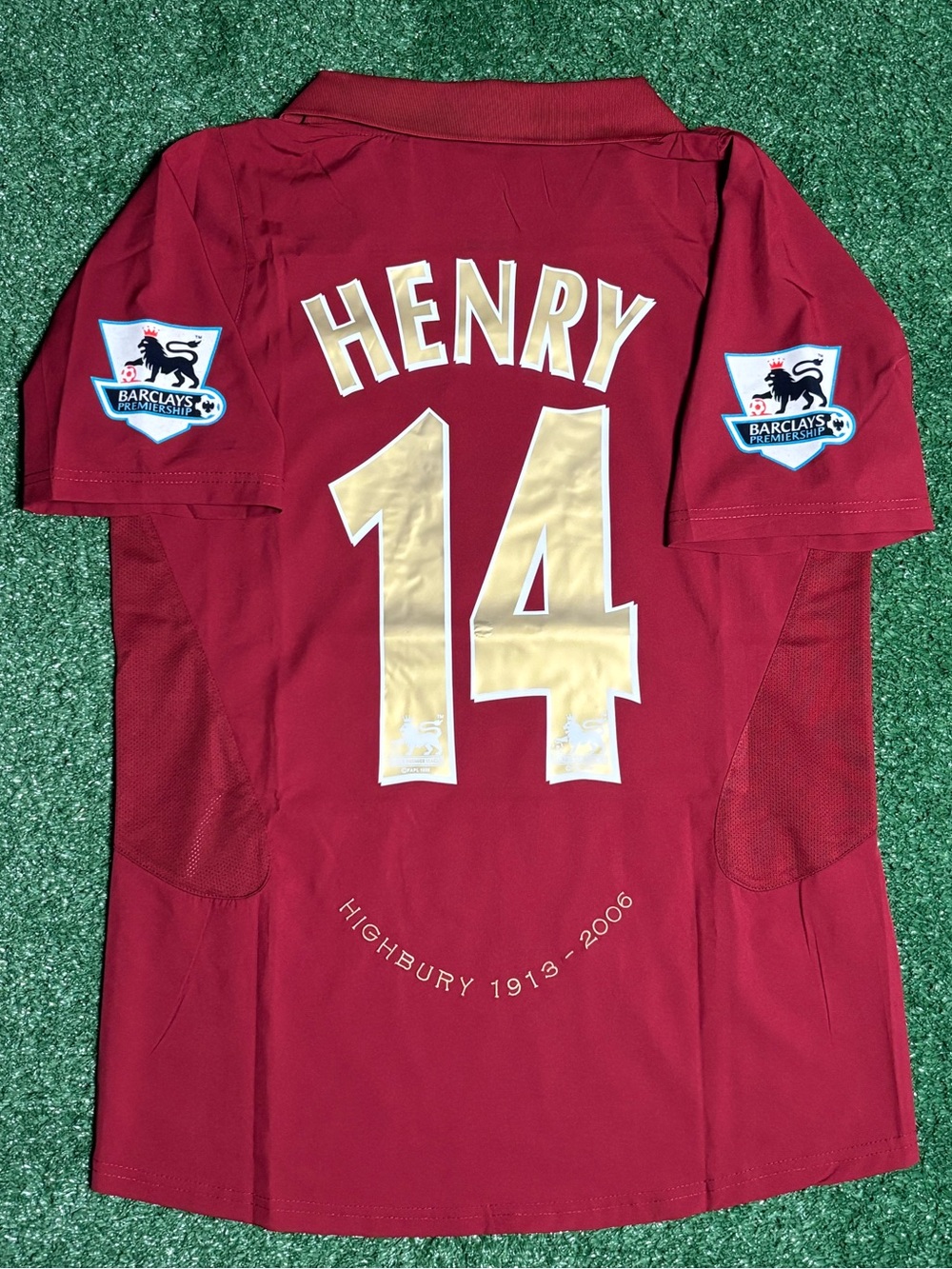 Thierry Henry Arsenal FC 2005-06 Home Jersey